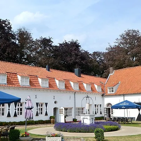 Couette-café Kasteel Aldenghoor 3*