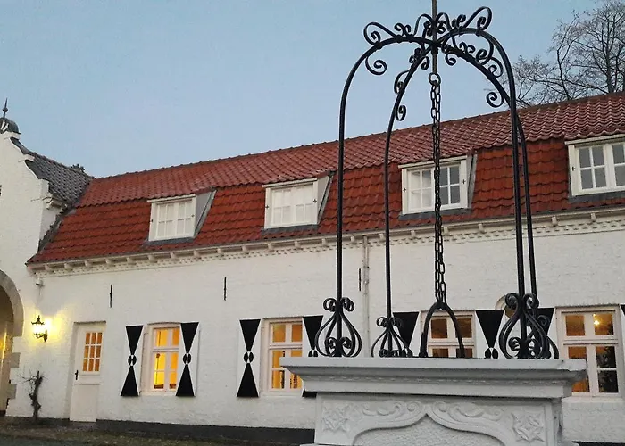 Kasteel Aldenghoor Bed & Breakfast