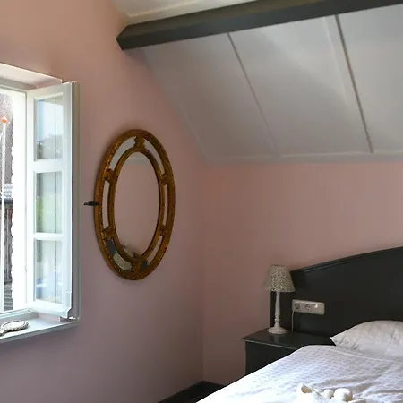 Kasteel Aldenghoor 3* Haelen